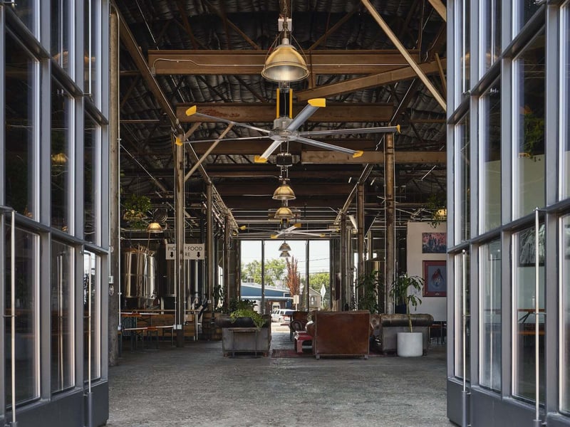How to Choose the Right Fan Size for Your Warehouse or Commercial Facility?